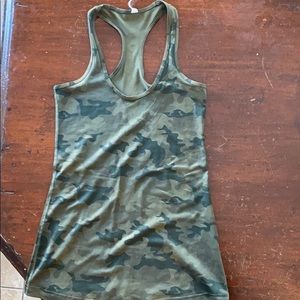 Lululemon Cool Racerback Tank, Size 6